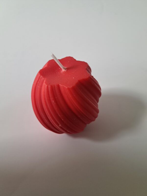 Kaars bol twist rood