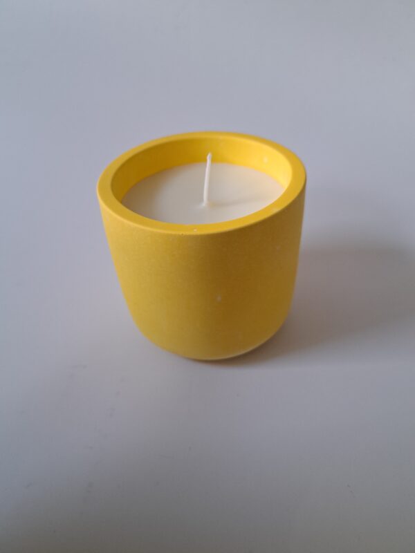 Kaars groot geel
